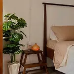 Homest Stay Near Bui Vien Street